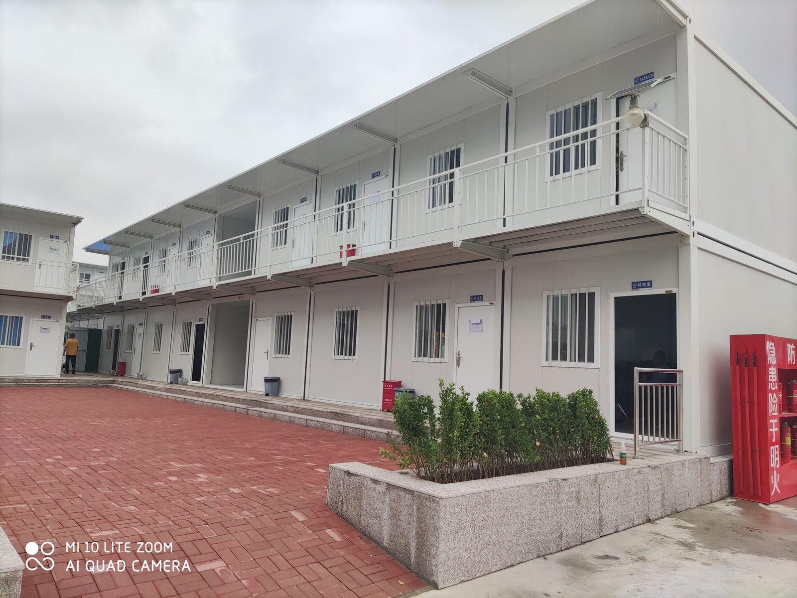 #PrefabricatedContainerHouse #TemporaryAccommodation #ModularPrefabUnits #FastInstallPrefab #GlobalShippingHomes