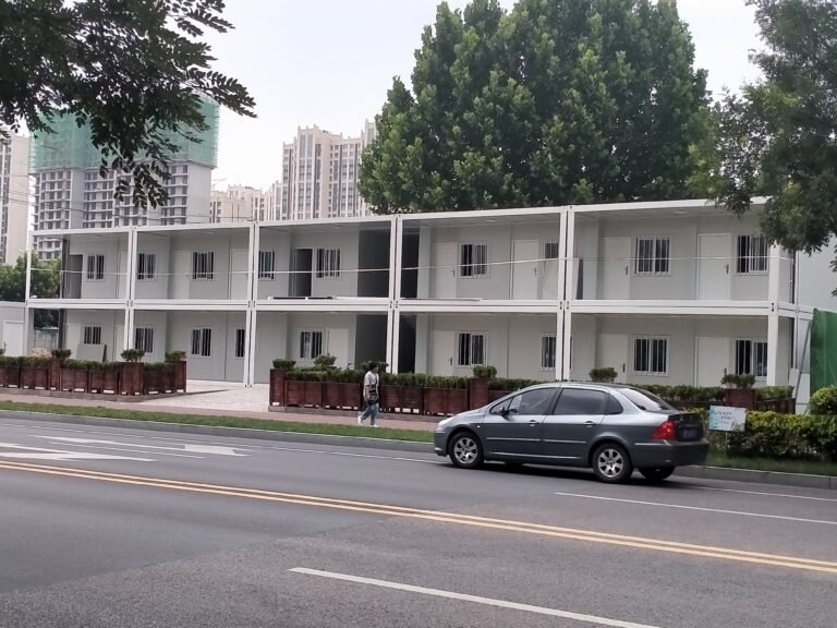 #PrefabricatedContainerHouse #TemporaryAccommodation #ModularPrefabUnits #FastInstallPrefab #GlobalShippingHomes