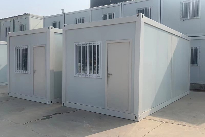 #PrefabricatedContainerHouse #TemporaryAccommodation #ModularPrefabUnits #FastInstallPrefab #GlobalShippingHomes