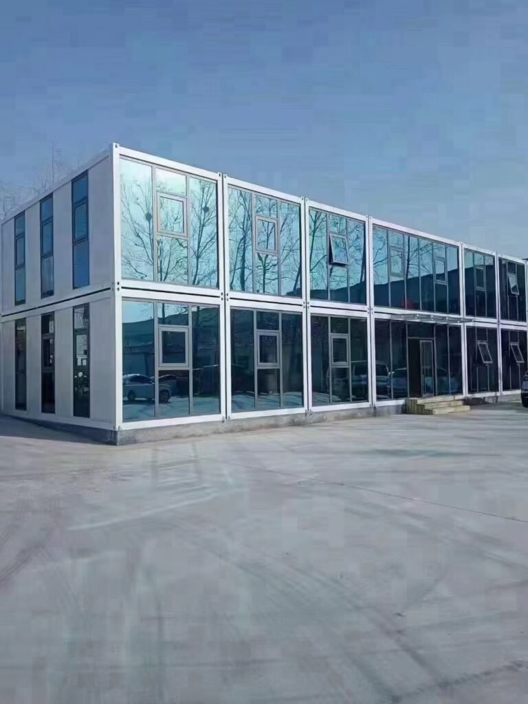 #PrefabricatedContainerHouse #TemporaryAccommodation #ModularPrefabUnits #FastInstallPrefab #GlobalShippingHomes