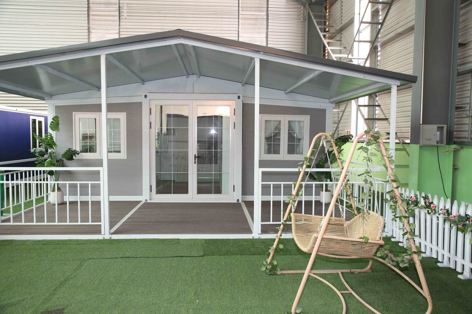 expandable-container-house-exterior04