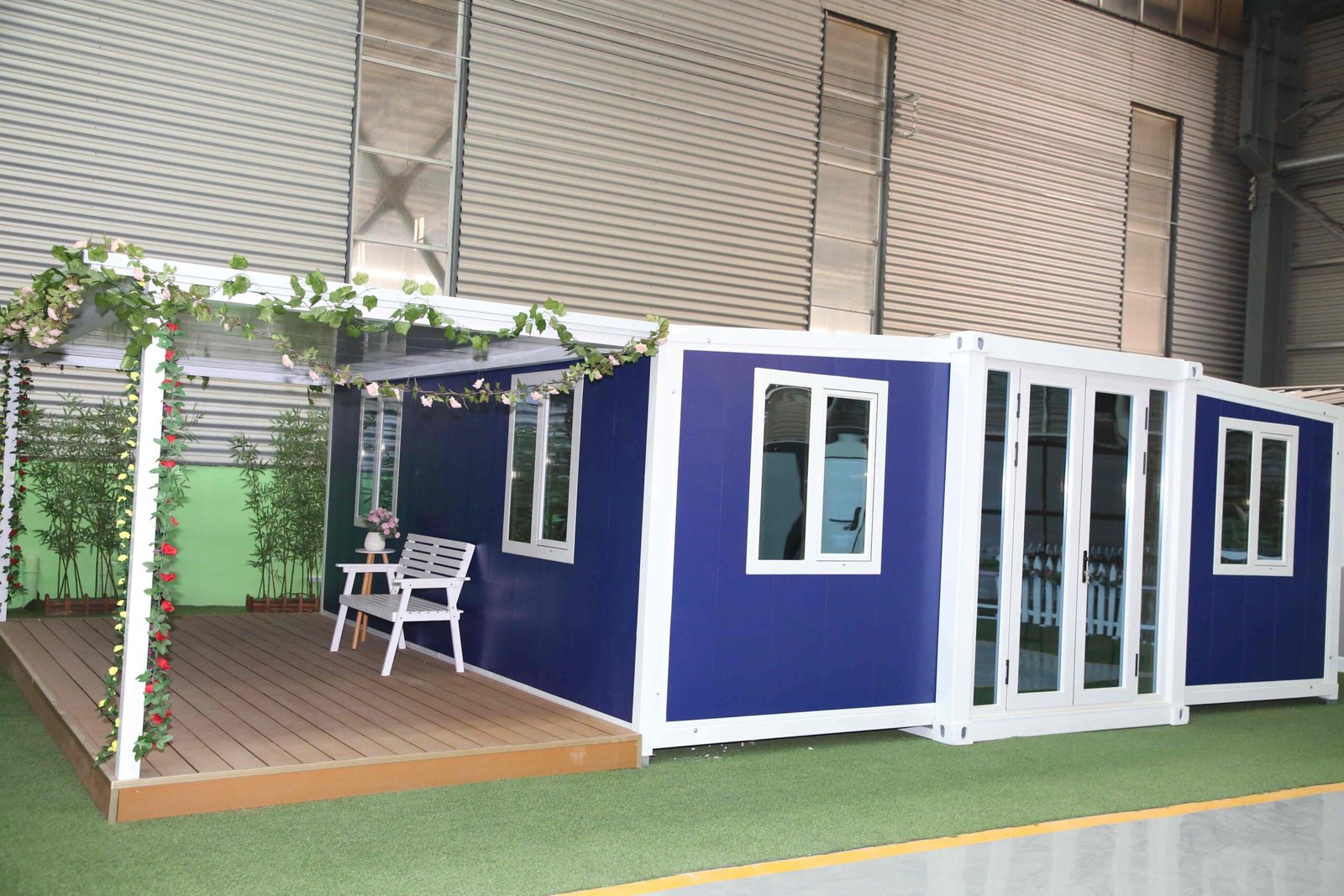 expandable-container-house-exterior10