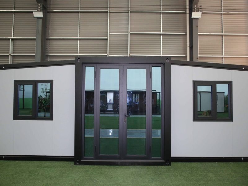 expandable-container-house-exterior17